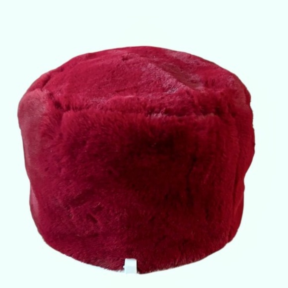 Womens Faux Fur Red Bucket Hat One Size Fits All - Picture 6 of 9
